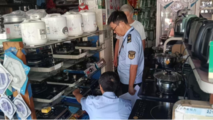 筑牢安全防線 五河縣加強燃氣灶管閥監督檢查，規范家用電器零配件銷售